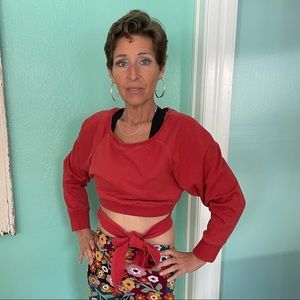 FREE PEOPLE MOVEMENT tied top